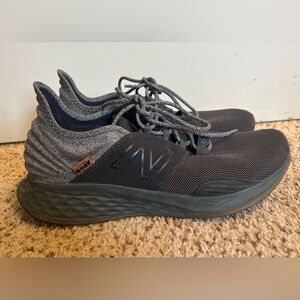 New Balance Fresh Foam Roav Running Shoe - Men's, Black/Gray, 8.5